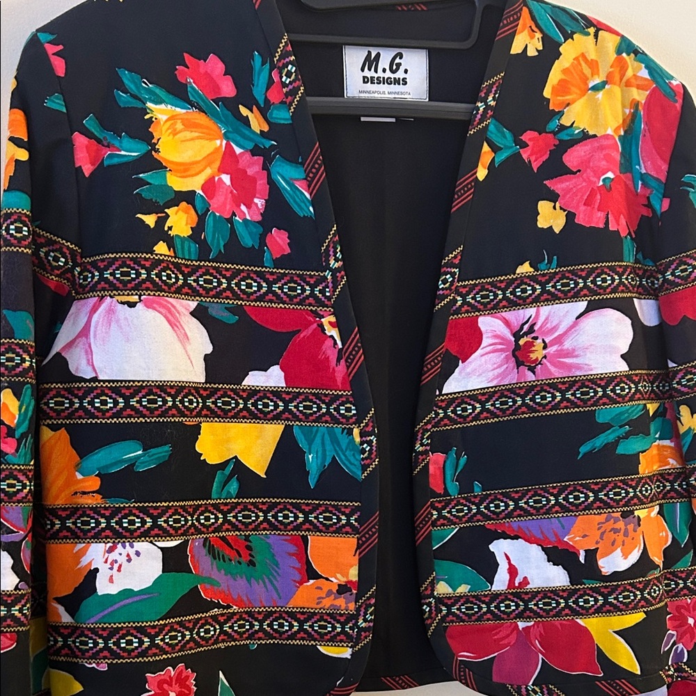 M.G. Designs Vintage Women’s Small Jacket Cropped Bolero Vibrant Floral Pattern